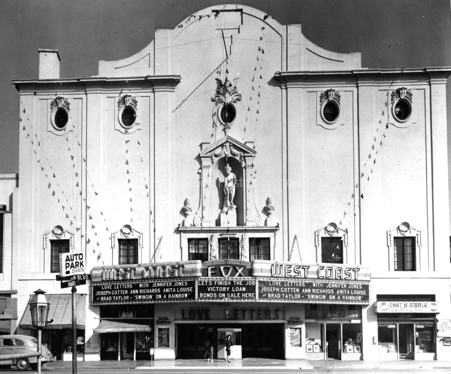 Long Beach 1945 2 WM.jpg